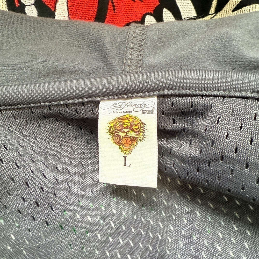Ed Hardy Sport Men’s Gray Hooded Zip Up Jacket (L) - Picture 8 of 9